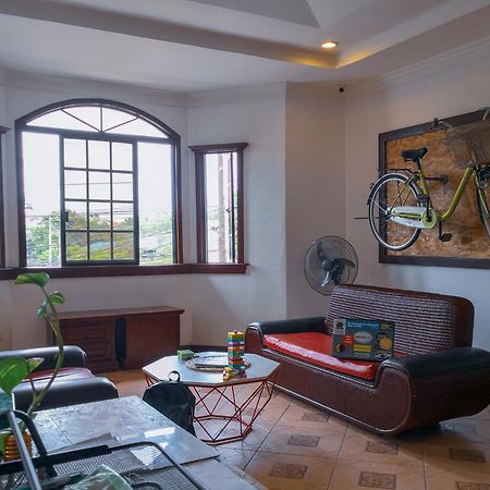 Spinning Cat Hostel (Adults Only) Ταγκμπιλαράν Εξωτερικό φωτογραφία