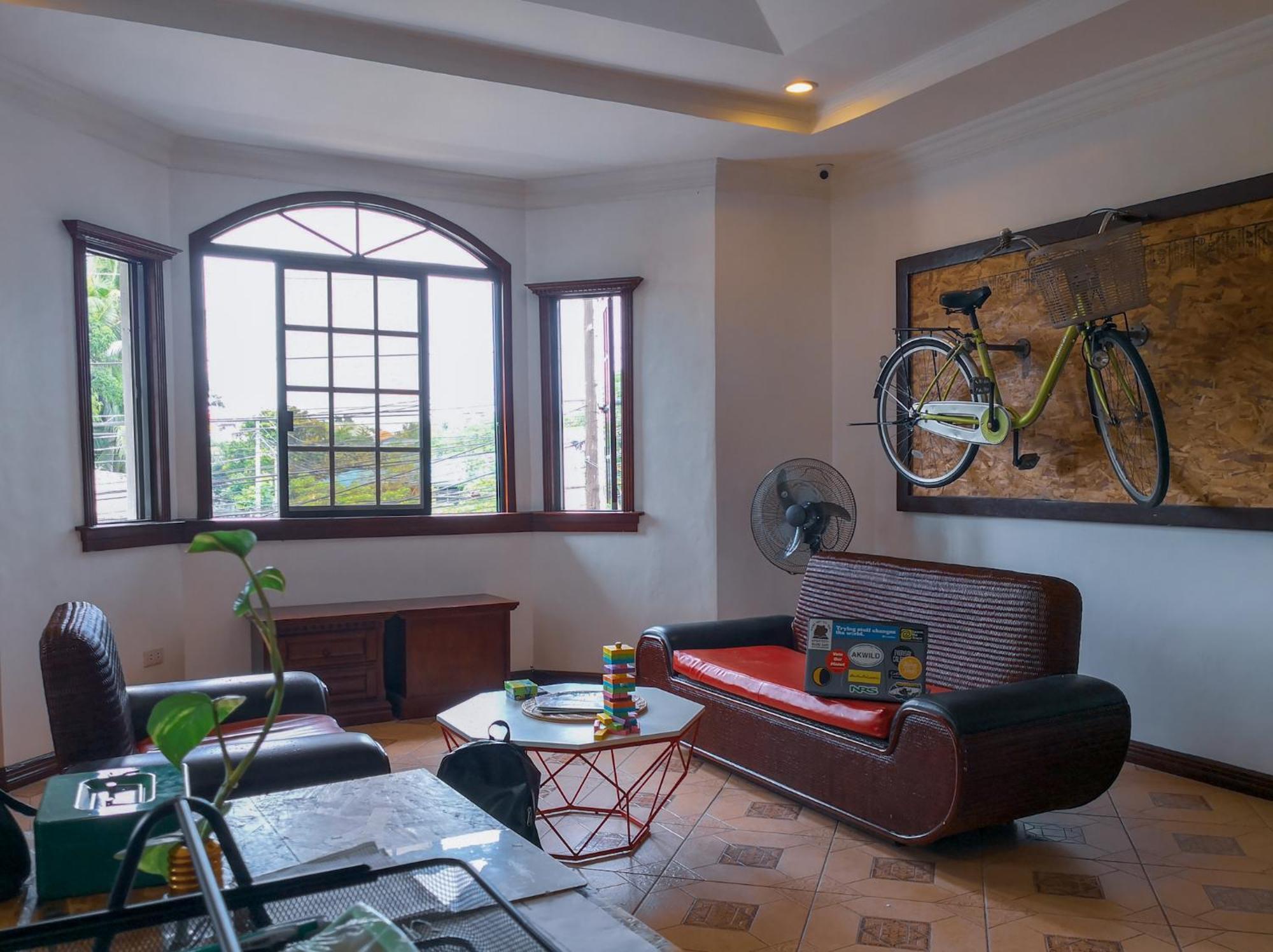 Spinning Cat Hostel (Adults Only) Ταγκμπιλαράν Εξωτερικό φωτογραφία