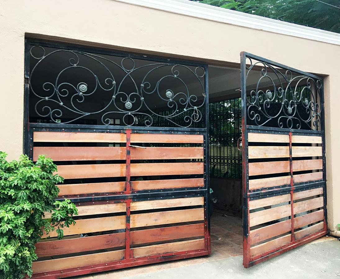 Spinning Cat Hostel (Adults Only) Ταγκμπιλαράν Εξωτερικό φωτογραφία